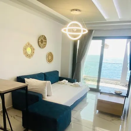 Candi Luxury * Νέος Μαρμαράς