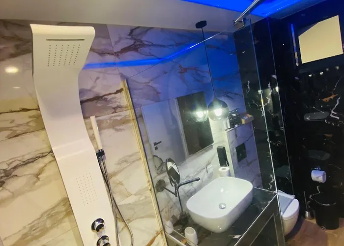 Daire Candi Luxury *